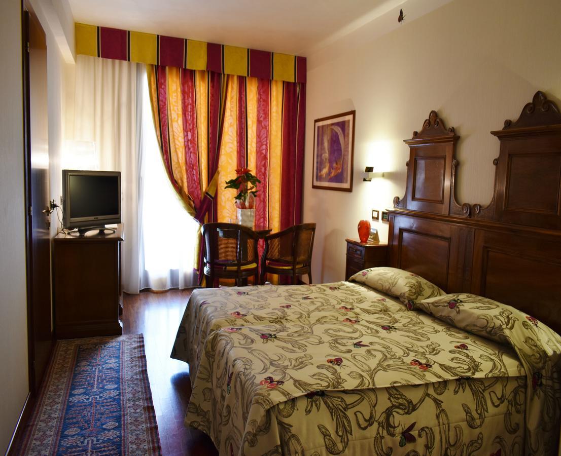 Hotel Madrina Lovely And Dynamic 4*