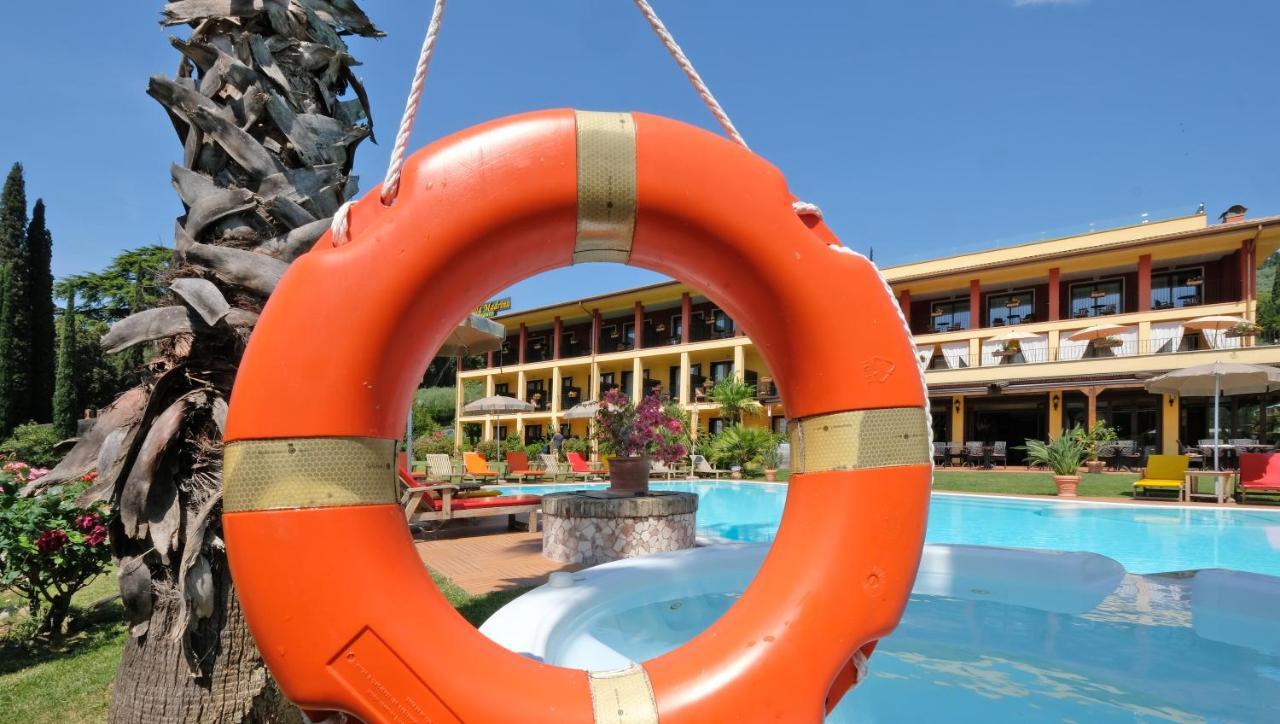 Hotel Madrina Lovely And Dynamic 4*